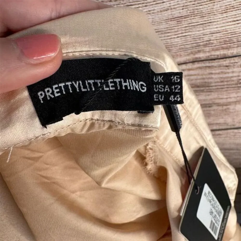 PrettyLittleThing silky satin